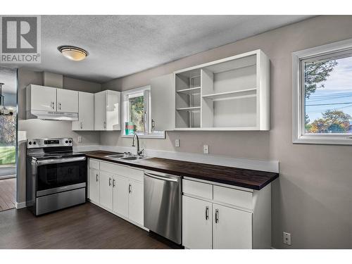 705 Soldier Road, Kamloops, BC - Indoor Photo Showing Kitchen With Stainless Steel Kitchen With Double Sink