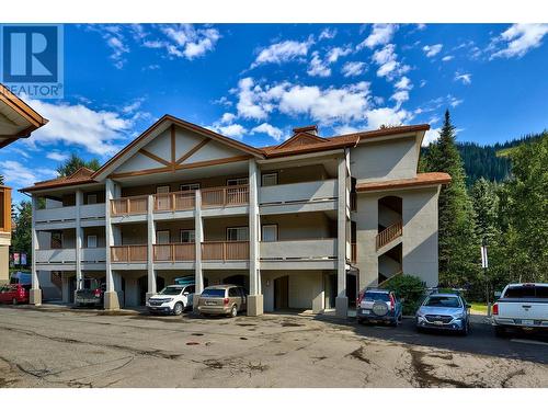 2120 Sun Peaks Road Unit# 11, Sun Peaks, BC - Outdoor With Facade