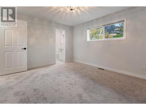 5228 Thomas Place, Okanagan Falls, BC - Indoor Photo Showing Other Room