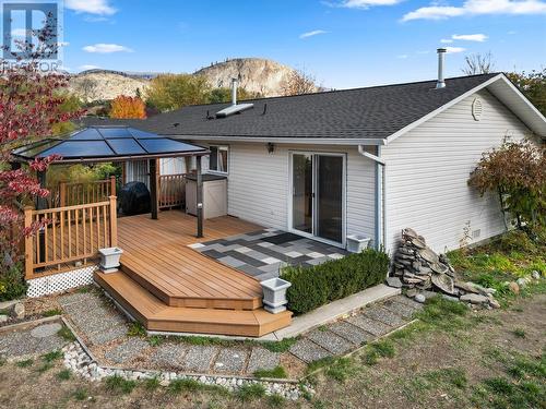 5228 Thomas Place, Okanagan Falls, BC - Outdoor With Exterior