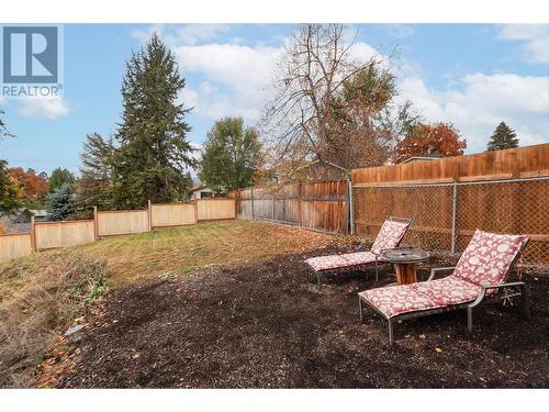 1740 Mountain Avenue, Kelowna, BC - Outdoor With Backyard