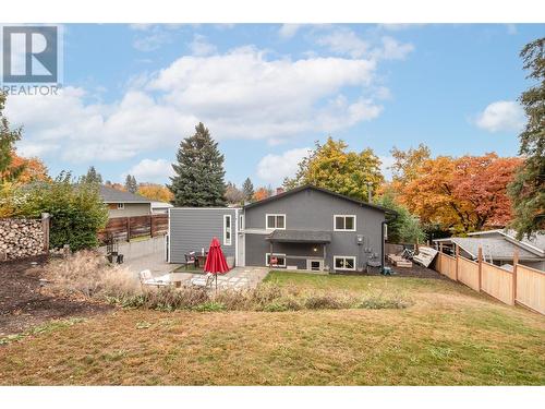 1740 Mountain Avenue, Kelowna, BC - Outdoor