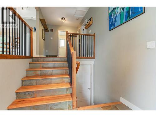 1740 Mountain Avenue, Kelowna, BC - Indoor Photo Showing Other Room