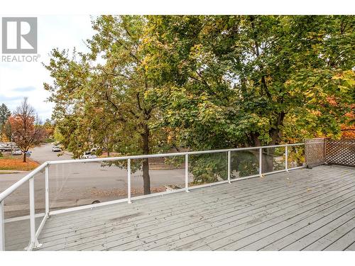 1740 Mountain Avenue, Kelowna, BC - Outdoor