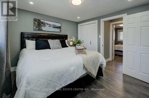 51 Rossford Crescent E, Kitchener, ON - Indoor Photo Showing Bedroom