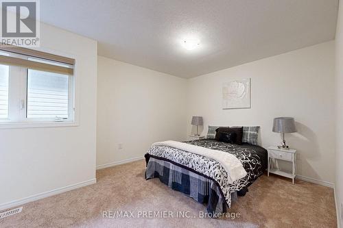 29 Lise Lane, Haldimand, ON - Indoor Photo Showing Bedroom