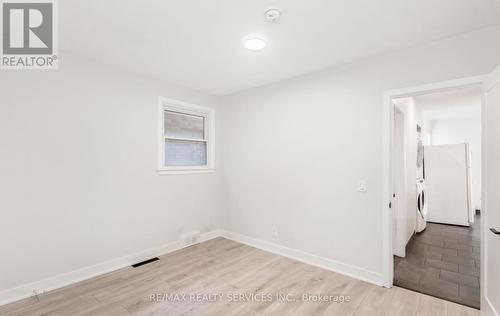 11 Garnet Street, St. Catharines, ON - Indoor Photo Showing Other Room