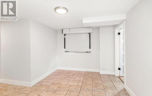 11 Garnet Street, St. Catharines, ON - Indoor Photo Showing Other Room