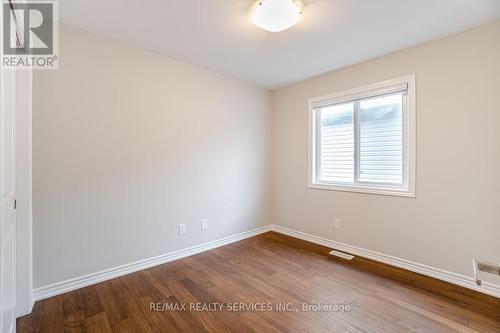 207 Louise Street, Welland, ON - Indoor Photo Showing Other Room