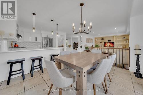 15 Yarrow Court, Kitchener, ON - Indoor Photo Showing Dining Room