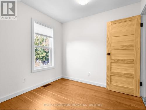 96 Alma Street, St. Thomas, ON - Indoor Photo Showing Other Room