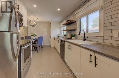 Upper - 18 Jay Court, Kitchener, ON - Indoor Photo Showing Kitchen