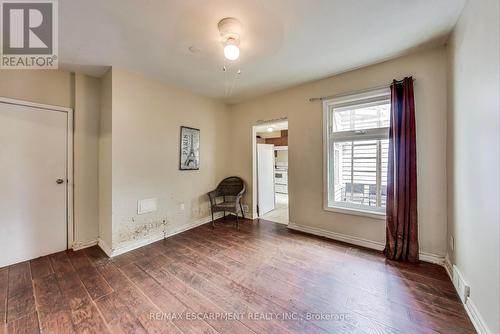 208 East Avenue N, Hamilton, ON - Indoor Photo Showing Other Room