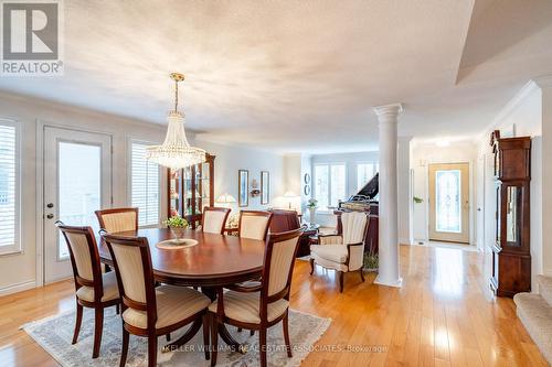 67 Sunvale Place, Hamilton, ON - Indoor Photo Showing Dining Room