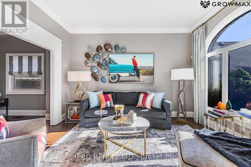 149 Miller Drive, Hamilton, ON - Indoor Photo Showing Living Room