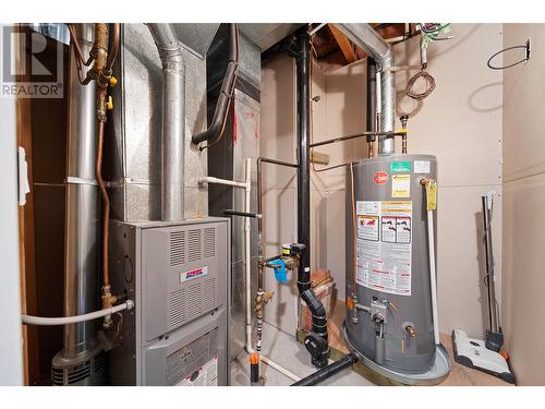 206 O'Connor Road, Kamloops, BC - Indoor Photo Showing Basement