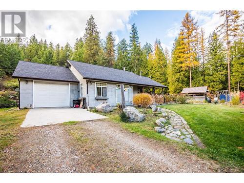 1428 Nighthawk Drive, Castlegar, BC - Outdoor