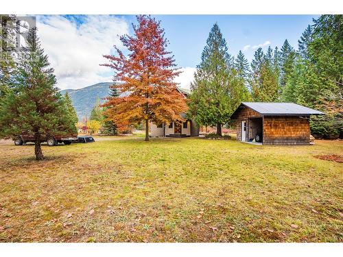 1428 Nighthawk Drive, Castlegar, BC - Outdoor