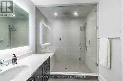 76 Ben Machree Drive, Mississauga, ON - Indoor Photo Showing Bathroom