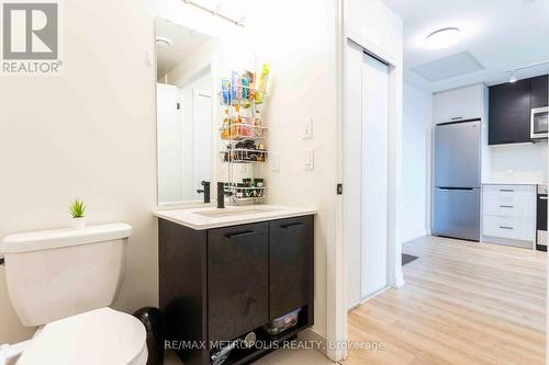 308 - 2300 St Clair Avenue W, Toronto, ON - Indoor Photo Showing Bathroom