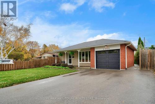 5500 Romanwood Crescent, Burlington, ON - Outdoor With Deck Patio Veranda