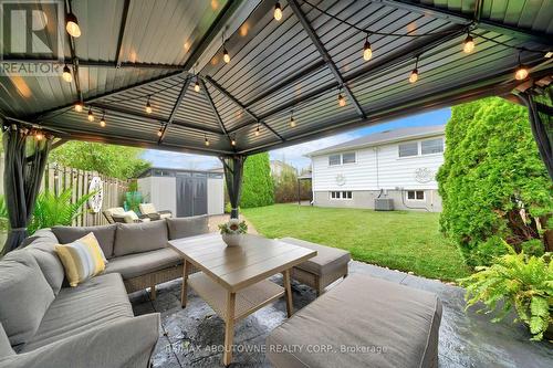 5500 Romanwood Crescent, Burlington, ON - Outdoor With Exterior