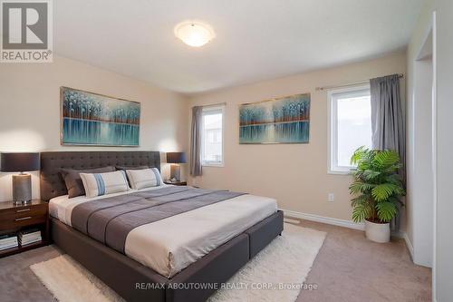 357 Snoek Point, Milton, ON - Indoor Photo Showing Bedroom