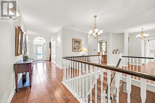 91 Southcreek Court, Hamilton, ON - Indoor Photo Showing Other Room