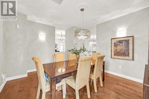 91 Southcreek Court, Hamilton, ON - Indoor Photo Showing Dining Room