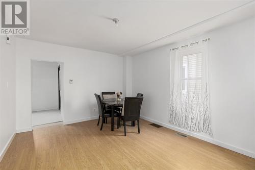 144 Woodward Ave, Sault Ste. Marie, ON - Indoor Photo Showing Dining Room