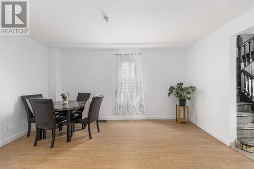 144 Woodward Ave, Sault Ste. Marie, ON - Indoor Photo Showing Dining Room