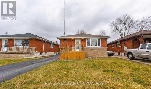 Upper - 33 Callie Road, Hamilton, ON - Outdoor With Deck Patio Veranda