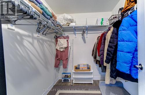 10 Shapira Avenue, Wasaga Beach, ON - Indoor With Storage