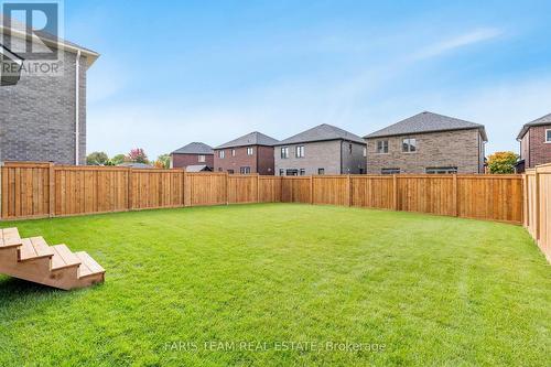 135 Ritchie Crescent, Springwater, ON - Outdoor With Backyard