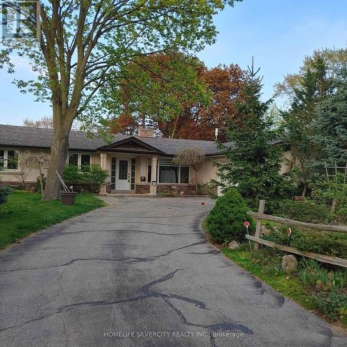 849 Calder Road, Mississauga, ON - Outdoor With Facade