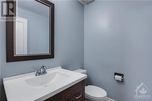 48 Burnetts Grove Circle, Nepean, ON - Indoor Photo Showing Bathroom