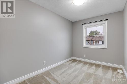 48 Burnetts Grove Circle, Nepean, ON - Indoor Photo Showing Other Room