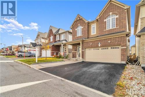 634 Silver Spruce Way, Ottawa, ON - Outdoor With Facade