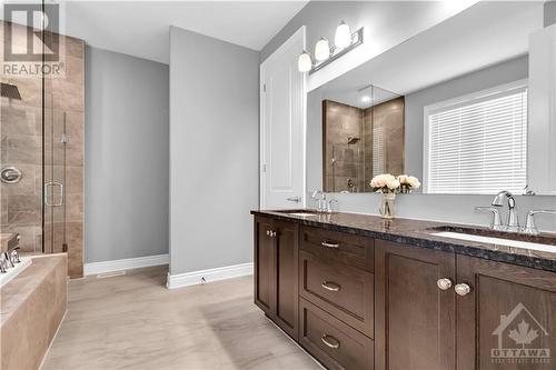 634 Silver Spruce Way, Ottawa, ON - Indoor Photo Showing Bathroom