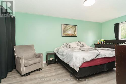 38 Eastview Crescent, Orangeville, ON - Indoor Photo Showing Bedroom