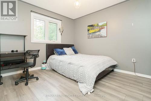 38 Eastview Crescent, Orangeville, ON - Indoor Photo Showing Bedroom