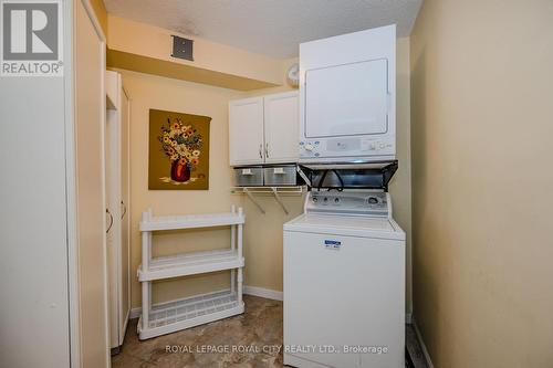 406 - 55 Kingsbridge Garden Circle, Mississauga, ON - Indoor Photo Showing Laundry Room