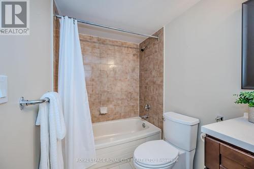 406 - 55 Kingsbridge Garden Circle, Mississauga, ON - Indoor Photo Showing Bathroom