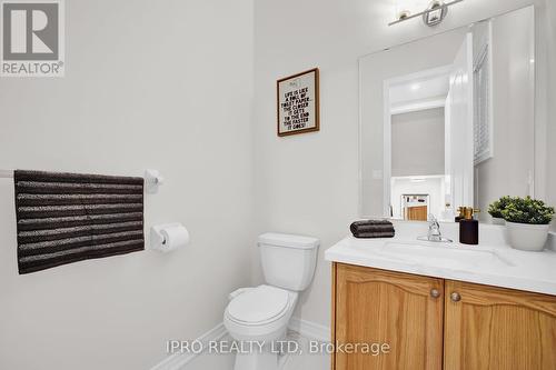 46 Angelgate Road, Brampton, ON - Indoor Photo Showing Bathroom