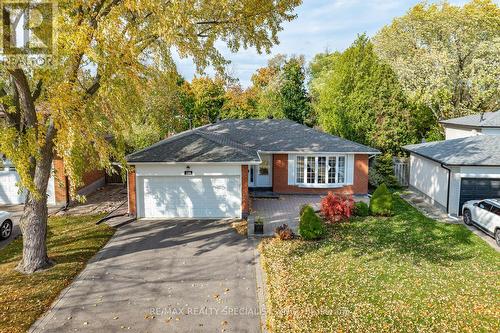 2208 Waycross Crescent, Mississauga, ON - Outdoor