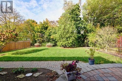 2208 Waycross Crescent, Mississauga, ON - Outdoor With Backyard