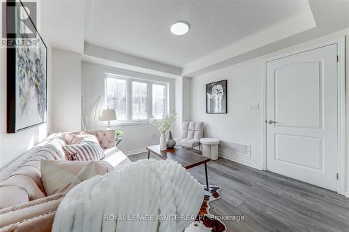 21 Fusilier Drive, Toronto, ON - Indoor