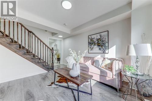 21 Fusilier Drive, Toronto, ON - Indoor Photo Showing Living Room