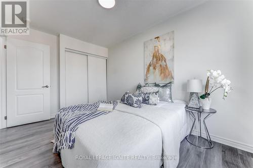 21 Fusilier Drive, Toronto, ON - Indoor Photo Showing Bedroom