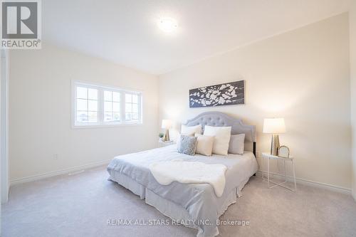 111 Robin Trail, Scugog, ON - Indoor Photo Showing Bedroom